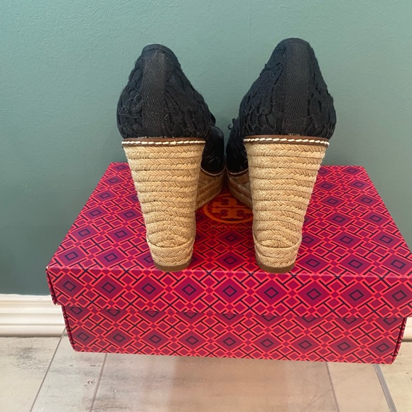 Tory Burch Jackie wedge, espadrille size 8 - Picture 3 of 4